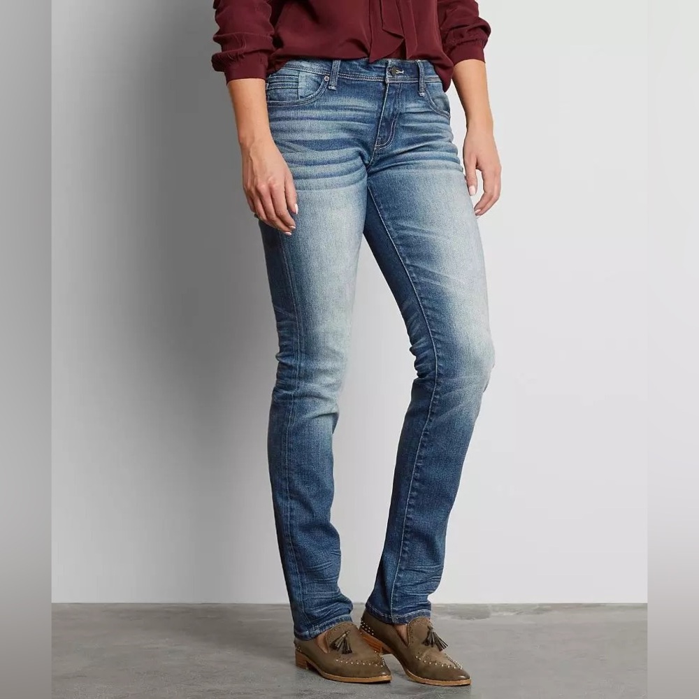 Buckle Black Fit No. 76 Straight Stretch women's jeans Talla style Size 38 x 32